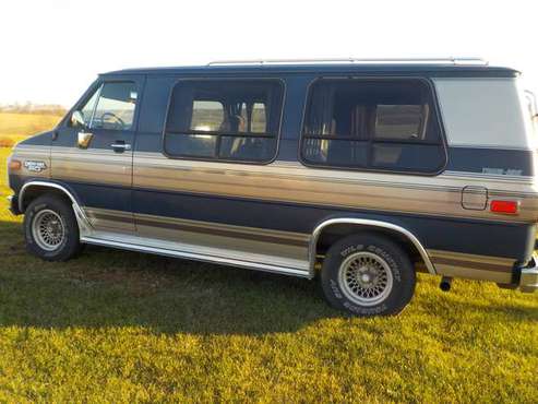 1988 CHEVY 20 CONVERSION VAN - cars & trucks - by owner - vehicle... for sale in Montour, IA
