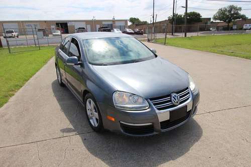 2008 VOLKSWAGEN SEL ONE OWNER IN EXCELLENT CONDITION! - cars & for sale in Dallas, TX