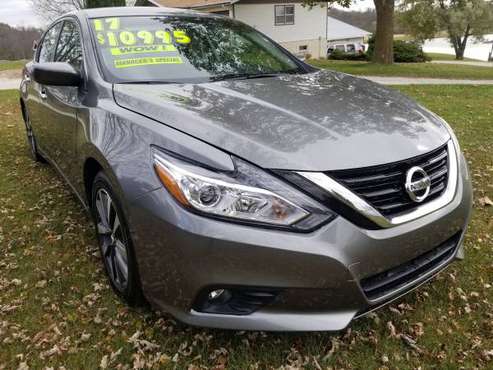 2017 NISSAN ALTIMA SV - cars & trucks - by dealer - vehicle... for sale in Indianola, IA