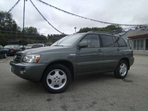 2005 Toyota Highlander Limited 4X4 for sale in Wautoma, WI