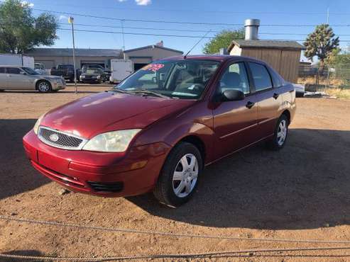 2005 Ford Focus zx4 for sale in Hackberry, AZ