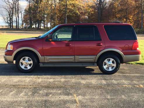 2004 Ford Expedition Eddie Bauer 4X4 3rd Row Southern Truck only... for sale in Chesterfield, MI