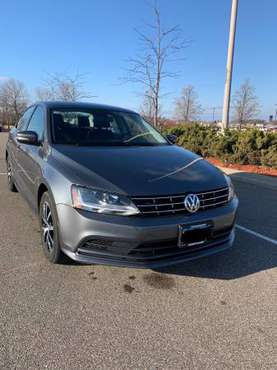 2018 Volkswagen Jetta SE 1.4T - cars & trucks - by owner - vehicle... for sale in Waconia, MN