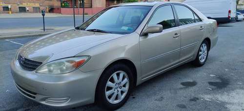 Toyota Camry Xle, Auto, Cold-AC, 3 0L-v6, LEATHERS, Clean Title for sale in Yonkers, NY