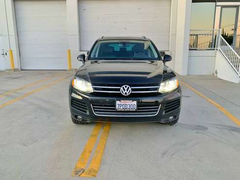 2013 Volkswagen Touareg VR6 Luxury SUV ** Clean Title - 68K Miles ** for sale in Los Angeles, CA