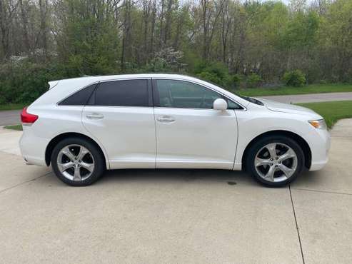 2010 TOYOTA VENZA 4x4 V6 LIMITED ONLY 50k Miles for sale in South Bend, IN