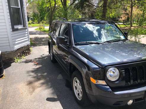 2014 Jeep Patriot 4x4 Manuel Transmission for sale in Canandaigua, NY