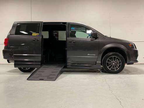 Wheelchair Accessible 2018 Dodge Grand Caravan SE Blacktop Package -... for sale in Anchorage, AK
