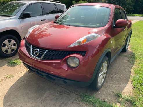 2013 Nissan Juke - CLEAN - Excellent - cars & trucks - by owner -... for sale in Matthews, NC