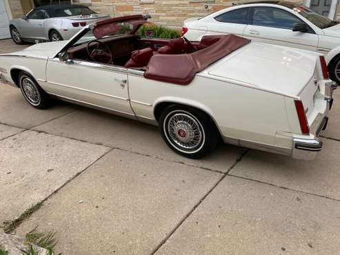 Clean Cadilac for sale in milwaukee, WI