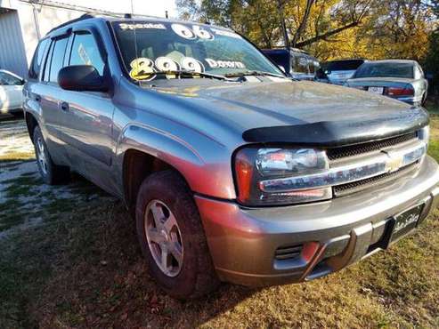 2005 Chevy Trailblazer ~ 4X4 ~ Financing Available!! - cars & trucks... for sale in Springfield, MO
