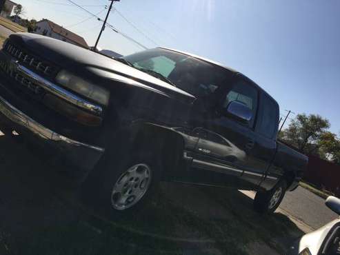 01 Chevy z71 4x4 trade sell for sale in Plainview, TX