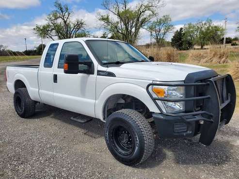 2015 Ford F-250 4X4 1-OWNER 94k ML NEW WHEELS & TIRES 6 2L - cars for sale in KS