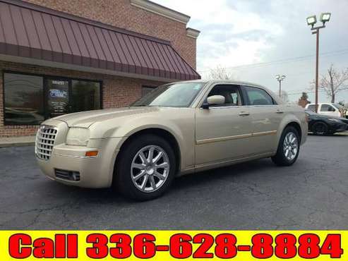2007 Chrysler 300 Signature - - by dealer - vehicle for sale in High Point, NC
