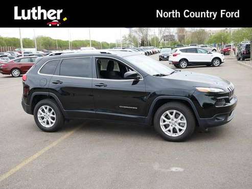 2018 Jeep Cherokee Latitude - - by dealer - vehicle for sale in Coon Rapids, MN