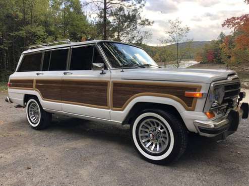 1988 *Jeep* *Grand Wagoneer* *Woody Wagon* White - cars & trucks -... for sale in Johnstown , PA