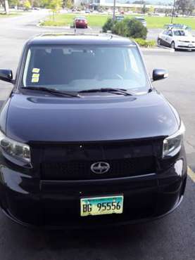 Toyota Scion XB 2010 - cars & trucks - by owner - vehicle automotive... for sale in Downers Grove, IL