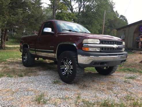 2000 Chevy Z71 for sale in Harrisburg Illinois, IL