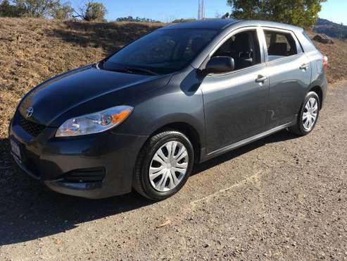 Toyota Matrix. 1 owner. NO Accidents. LOW Miles. - cars & trucks -... for sale in San Rafael, CA