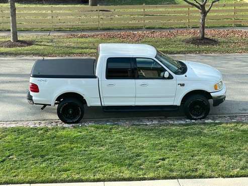 2002 Ford F-150 SuperCrew 4x4 - cars & trucks - by owner - vehicle... for sale in Park Ridge, IL