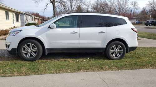 2017 Chev TRAVERSE - cars & trucks - by owner - vehicle automotive... for sale in West Fargo, ND