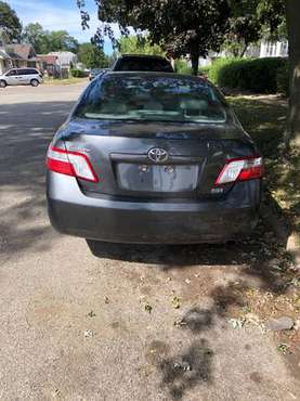 2008 Toyota Camry Hybrid - cars & trucks - by owner - vehicle... for sale in Naperville, IL