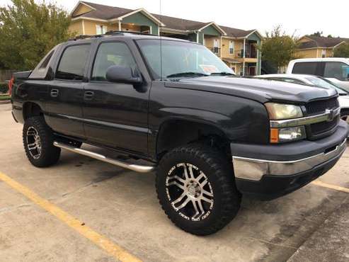2006 Avalanche 1500 for sale in Beaumont, TX
