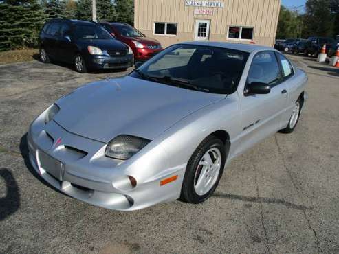2000 PONTIAC SUNFIRE GT COUPE 85K LOW MILEAGE! - cars & trucks - by... for sale in Hubertus, WI