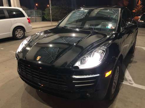 2017 Porsche Macan super clean, only one owner - - by for sale in Milwaukee, IL