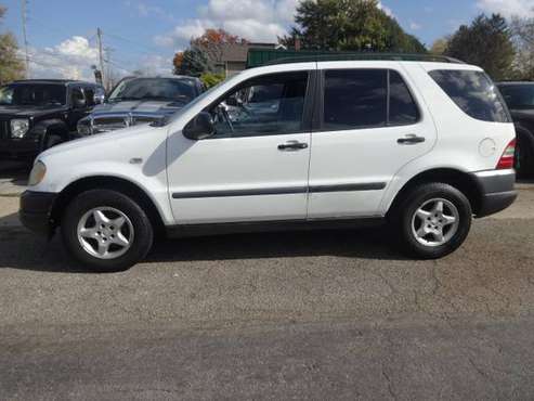 1998 Mercedes-Benz ML320, 4 Wheel drive, S.U.V., 128,041 miles -... for sale in Mogadore, OH