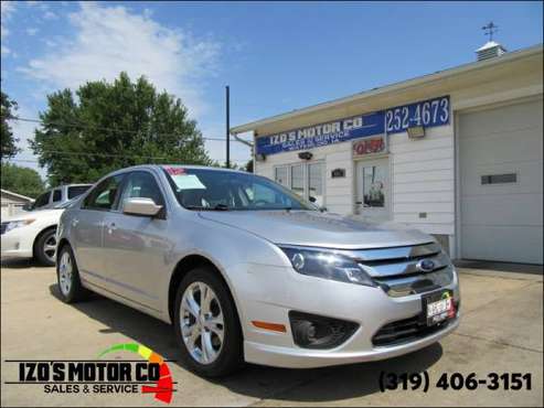 2012 Ford Fusion 4dr Sdn SE FWD - cars & trucks - by dealer -... for sale in Waterloo, IA