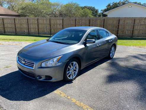2014 NISSAN MAXIMA SV - cars & trucks - by owner - vehicle... for sale in Baton Rouge , LA
