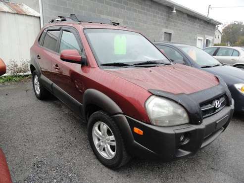 2006 Hyundai Tucson 4WD - cars & trucks - by dealer - vehicle... for sale in Altoona, PA