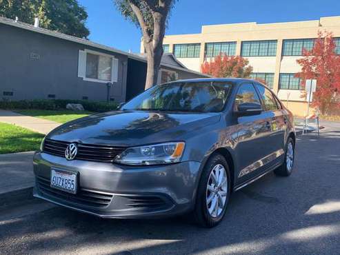 2012 Volkswagen Jetta 2.5 SE - cars & trucks - by owner - vehicle... for sale in Mountain View, CA
