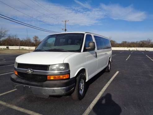 2009 Chevrolet Express 3500 Extended 15 pass Only 69k miles - cars &... for sale in Palmyra, NJ, 08065, PA