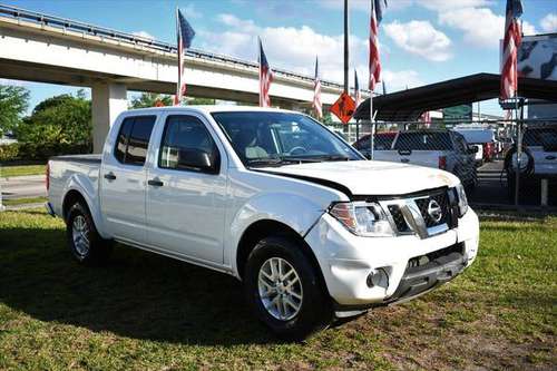 2019 Nissan Frontier SV 4x2 4dr Crew Cab 5 ft SB 5A Pickup Truck for sale in Miami, MO