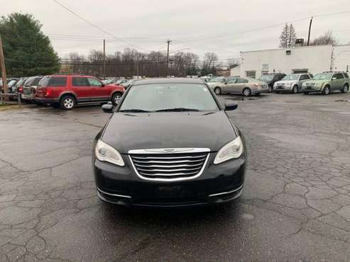 2011 Chrysler 200 4dr Sdn LX - cars & trucks - by dealer - vehicle... for sale in East Windsor, MA