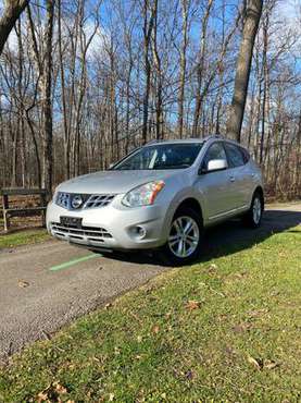 Nissan Rogue - cars & trucks - by owner - vehicle automotive sale for sale in North Royalton, OH
