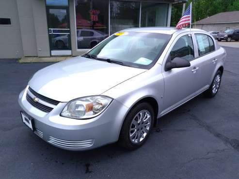 🔥2010 Chevrolet Cobalt LS Sedan Only 96k Miles! Must Drive! 24 Pics! for sale in Austintown, OH