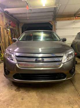 2011 Ford Fusion SE - cars & trucks - by owner - vehicle automotive... for sale in Salem, OH
