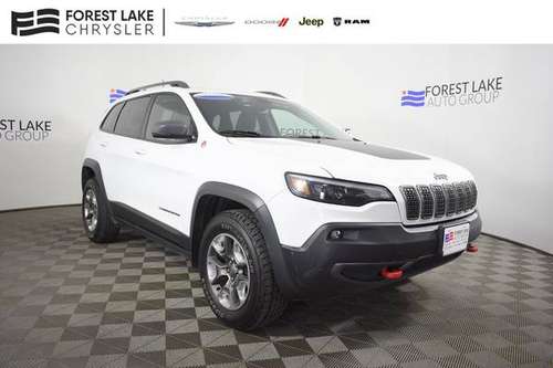 2019 Jeep Cherokee 4x4 4WD Trailhawk SUV - - by dealer for sale in Forest Lake, MN