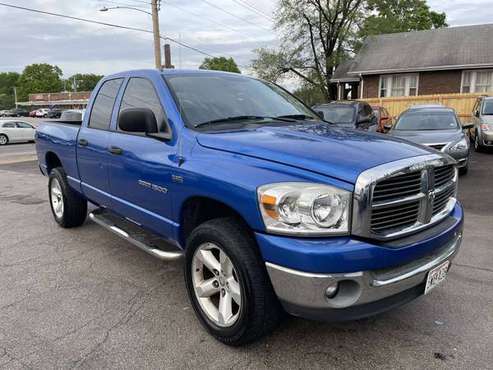 2007 Dodge Ram 1500 Big Horn 5 7L V8 4x4 4dr Pickup Truck LOW for sale in Saint Louis, MO