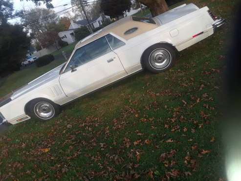 1977 Lincoln Mark V Rare Gold Moonroof - 6500 0bo for sale in Quakertown, PA