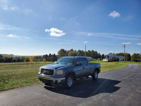 2007 GMC Sierra SLE Extended Cab 4x4 z71, Factory Remote Start for sale in Rochester , NY