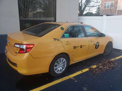 2013 toyota camry - cars & trucks - by owner - vehicle automotive sale for sale in Rochelle Park, NJ