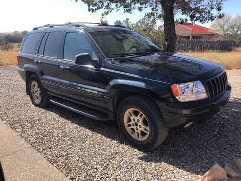 2000 Jeep Grand Cherokee **MECHANICS SPECIAL for sale in Santa Fe, NM