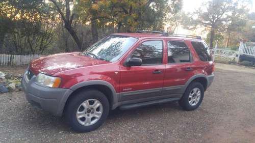 2001 Ford Escape xlt - cars & trucks - by owner - vehicle automotive... for sale in Pine Grove, CA