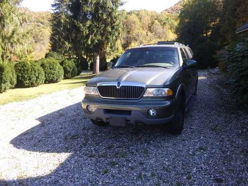 2001 Lincoln Navigator for sale in Asheville, NC