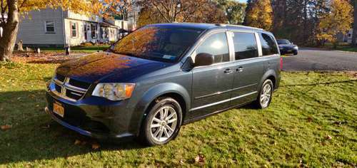 2014 Dodge Grand Caravan SXT - cars & trucks - by owner - vehicle... for sale in Williamson, NY