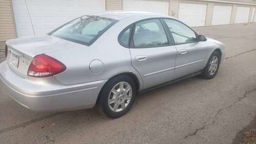 2006 ford taurus - cars & trucks - by owner - vehicle automotive sale for sale in La Crosse, WI